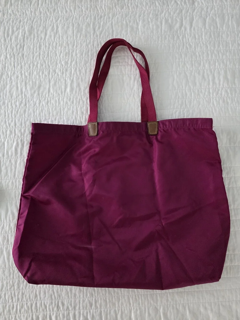 Tumi Roll Up BagWomen's Magenta Nylon Tote with Brown Leather Pocket
